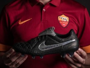 Nike Tiempo Legend Totti τα ποδοσφαιρικά παπούτσια του Φραντσέσκο Τόττι!
